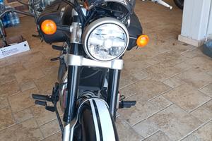 royal ehinfield super Meteor 650 
