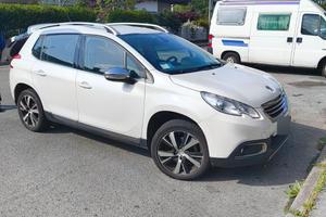 Peugeot 2008 1.6 ALLUR Cambio Manuale
