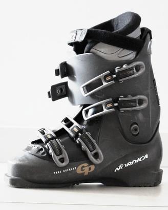 Scarponi da sci Nordica GP 07