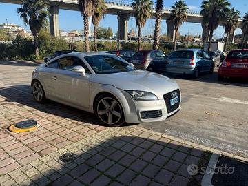 TT Coupe 2.0 TFSI Sline
