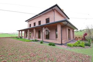 PORZIONE DI BIFAMILIARE A SAN CLEMENTE