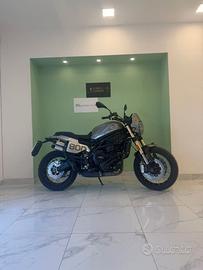 Benelli Leoncino 800 trial 2022