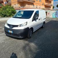 Nissan NV 200 