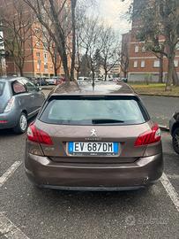 Peugeot 308 1.6 Benzina | 2014 | Cambio Manuale