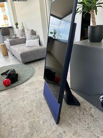 Samsung The Sero 43 e kit Samsung ruote