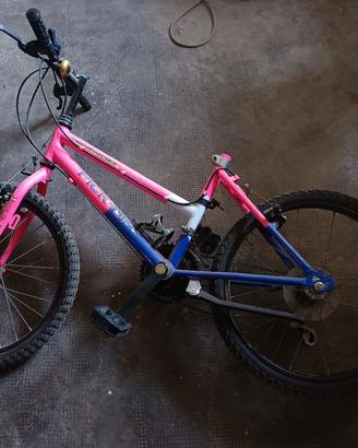 Bicicletta bambino da sistemare