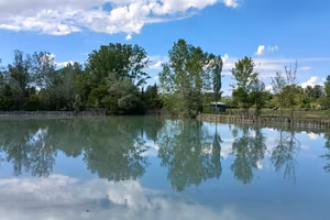 Terreno con lago