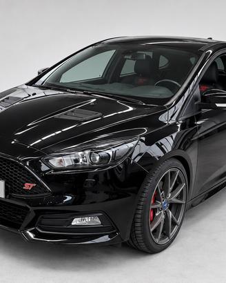Ford Focus 2.0 ST STAGE 3