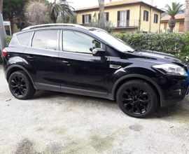 Ford Kuga full