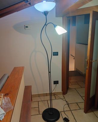 lampada a piantana