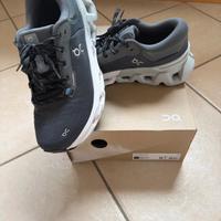 On cloudflyer 5 Oncloud scarpe da corsa