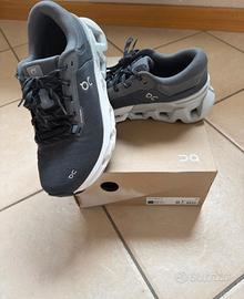 On cloudflyer 5 Oncloud scarpe da corsa