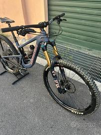 Santa cruz megatawer