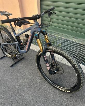 Santa cruz megatawer