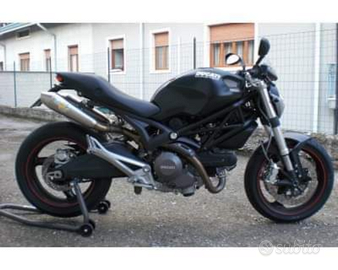 Ducati Monster 696+