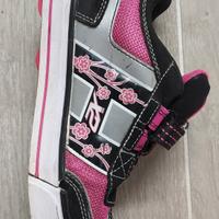 Scarpe con rotelle per bambina