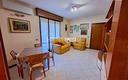 trilocale-in-condominio-ristrutturato-con-box-e-ca