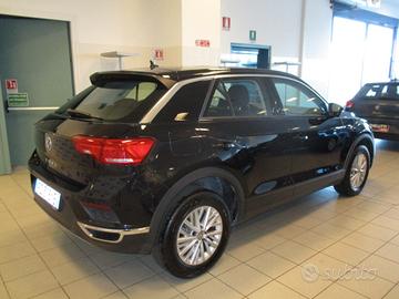 Volkswagen T-Roc 2.0 TDI SCR 150 CV DSG Style Blue