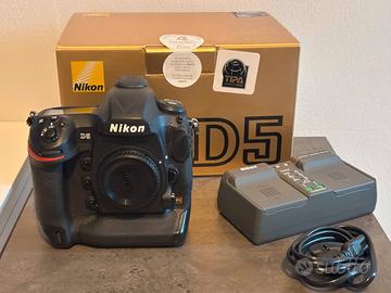 Nikon D5 XQD Usata