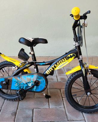 BICI BATMAN PER BAMBINI CON RUOTINE