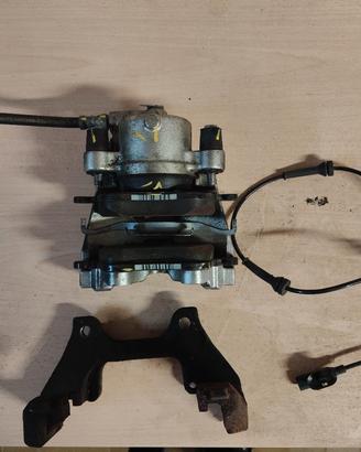 Pinza anteriore sinistra Fiat Doblo 2;