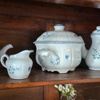 zuppiera, 2teiere comple,te di bricco. 