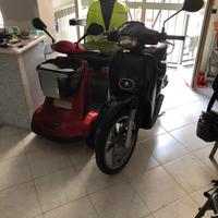 Aprilia Scarabeo 50 - 2012