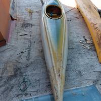 canoa kayak in vetroresina