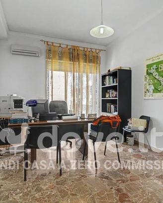 Appartamento di 151 m² con 5 locali a Barcellona P