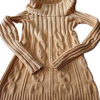 Maglione a trecce da donna marca Nadine