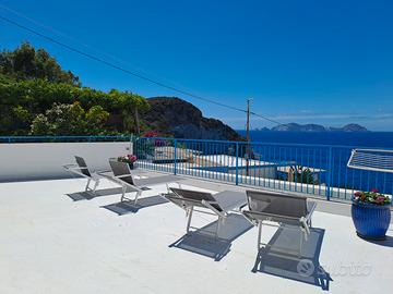 Ponza tra sole mare e relax