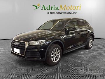 Audi Q5 35 TDI Business quattro S tronic