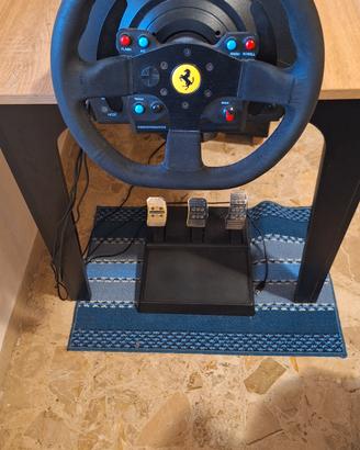 simulatore volante Thurstmaster t300 + pedali