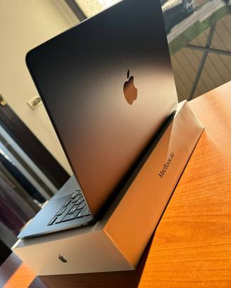 Computer Apple M2 con 90 cicli