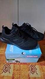 skechers nere tg. 39