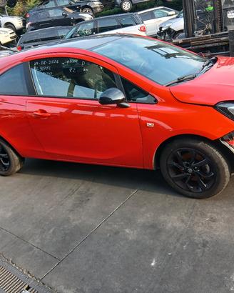 Opel Corsa E solo ricambi 
