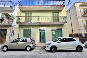 Casa indipendente a Capurso 6 locali