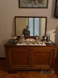 CREDENZA BASSA CON SPECCHIERA