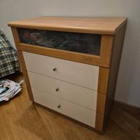Cassettiera. 4 cassetti