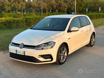 VOLKSWAGEN Golf 7ª serie - 2019