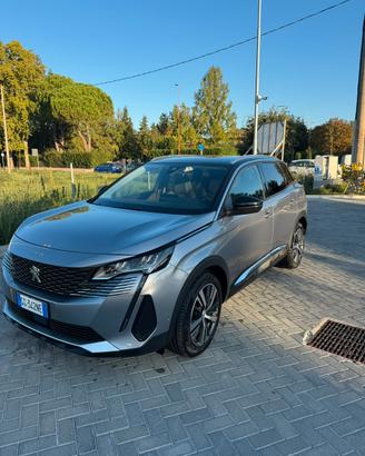 Peugeot 3008 hybrid 225 e-eat8 Allure