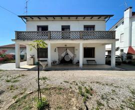 CASA INDIPENDENTE A SAONARA