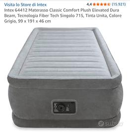 Materasso gonfiabile con pompa integrata INTEX