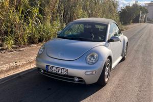VW New Beetle Cabriolet 2005 grigia