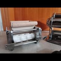Macchina per pasta Imperia con motore e accessori