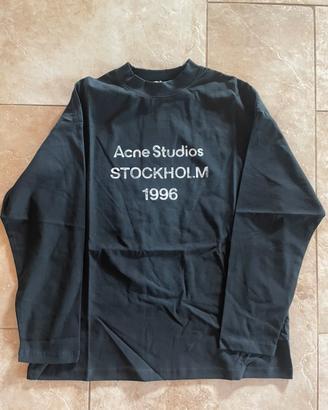 longsleeve acne studios