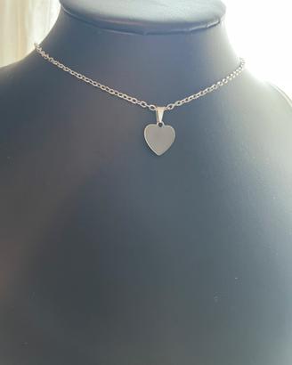 Collana con incisione
