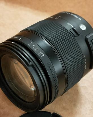 obbiettivo SIGMA "C" 18-200