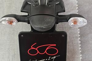 porta targa originale yamaha mt 07