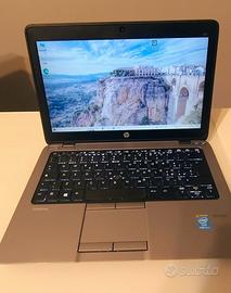 HP EliteBook 820 - ,